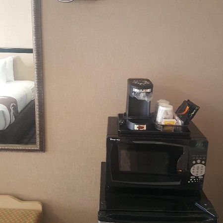 Quality Inn Near Lake Marble Falls Bagian luar foto