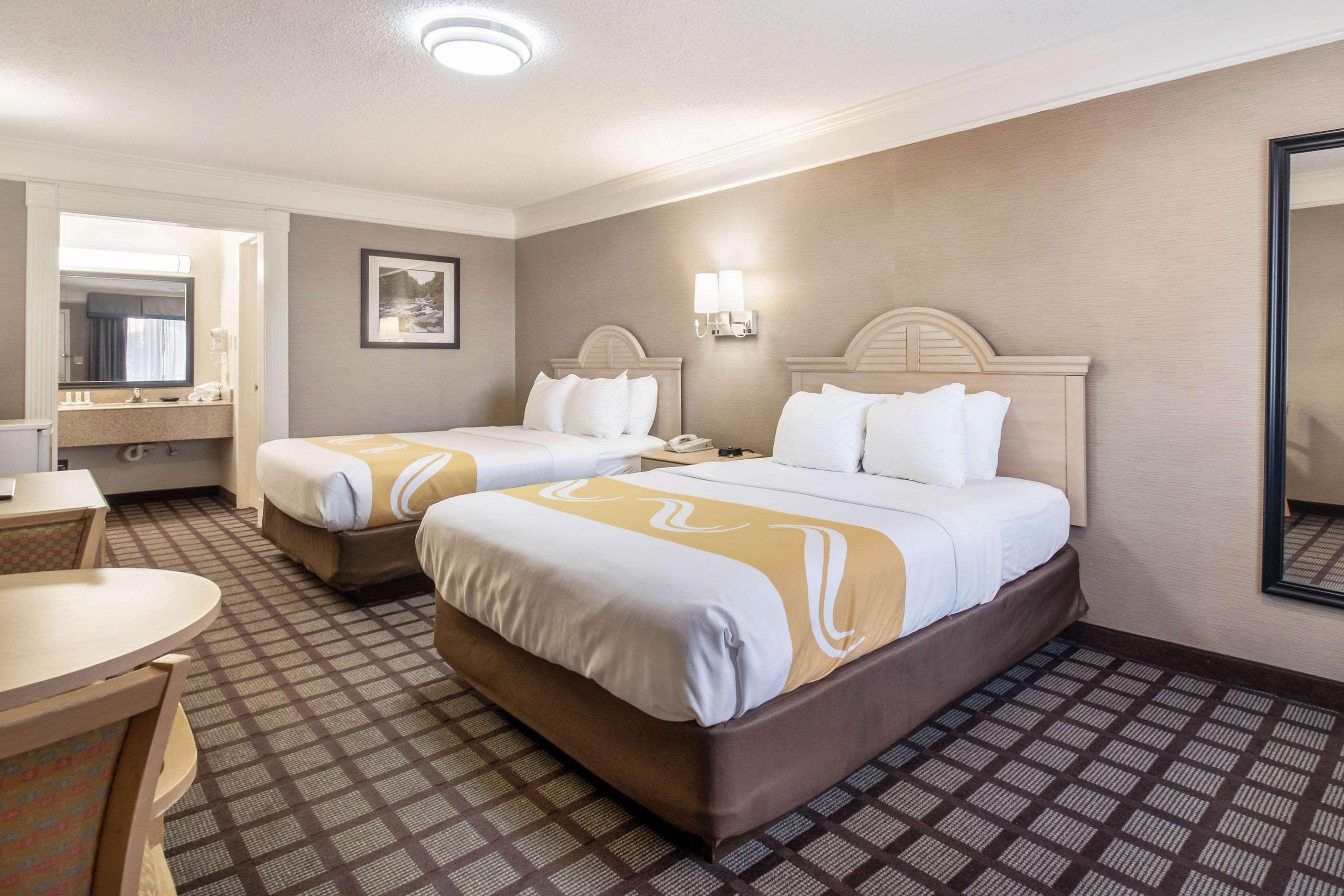 Quality Inn Near Lake Marble Falls Bagian luar foto
