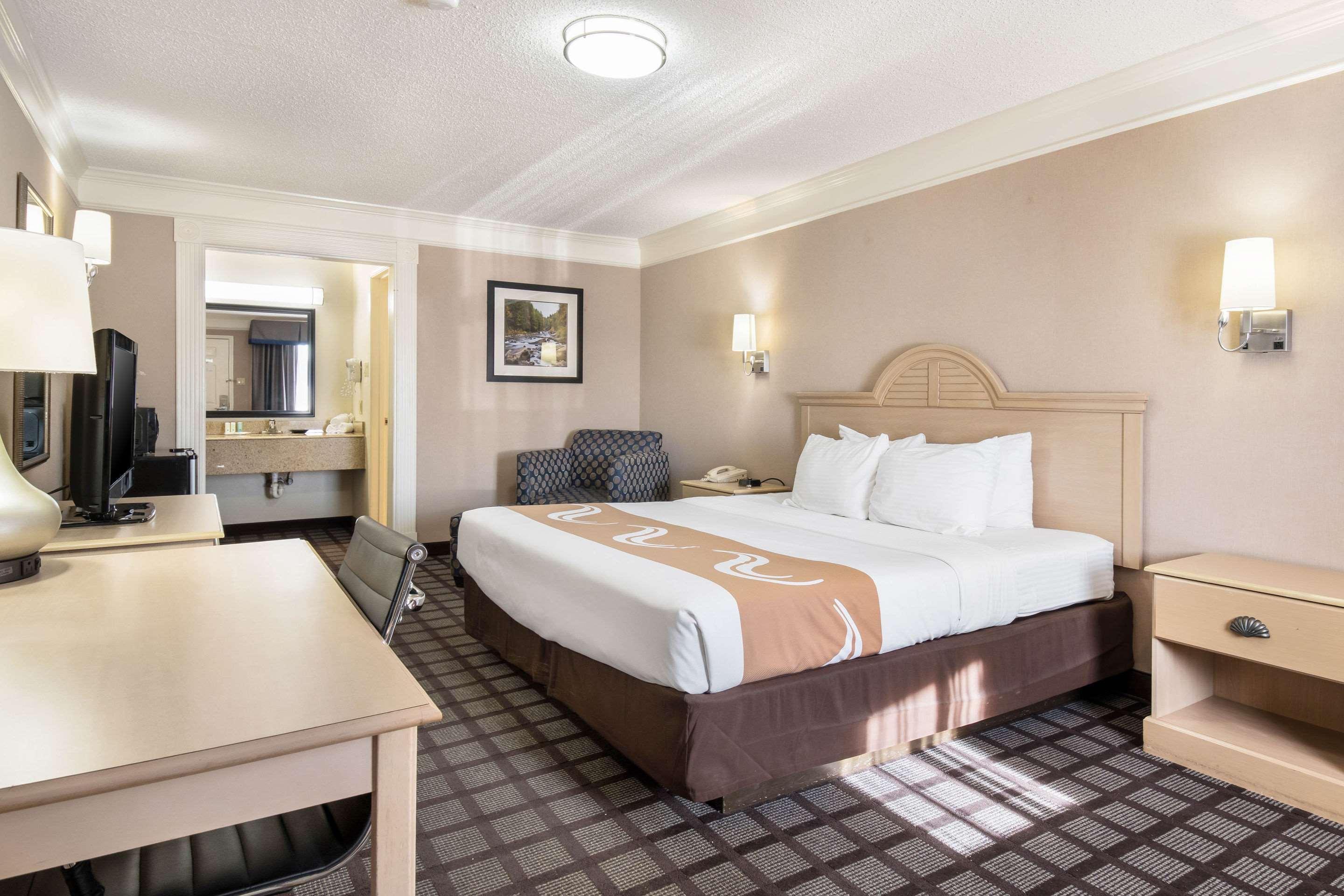 Quality Inn Near Lake Marble Falls Bagian luar foto