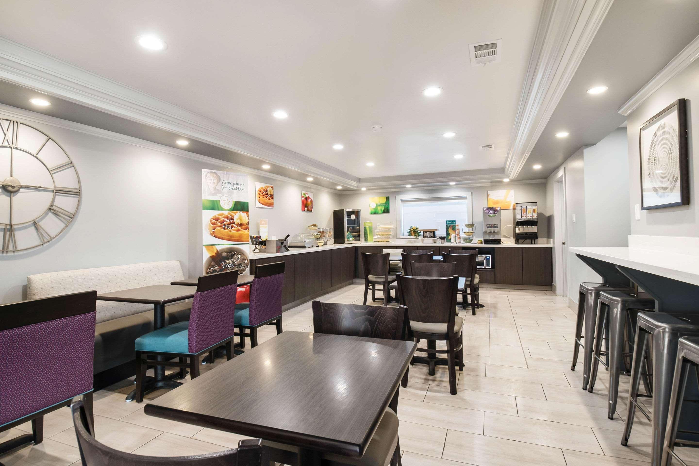 Quality Inn Near Lake Marble Falls Bagian luar foto