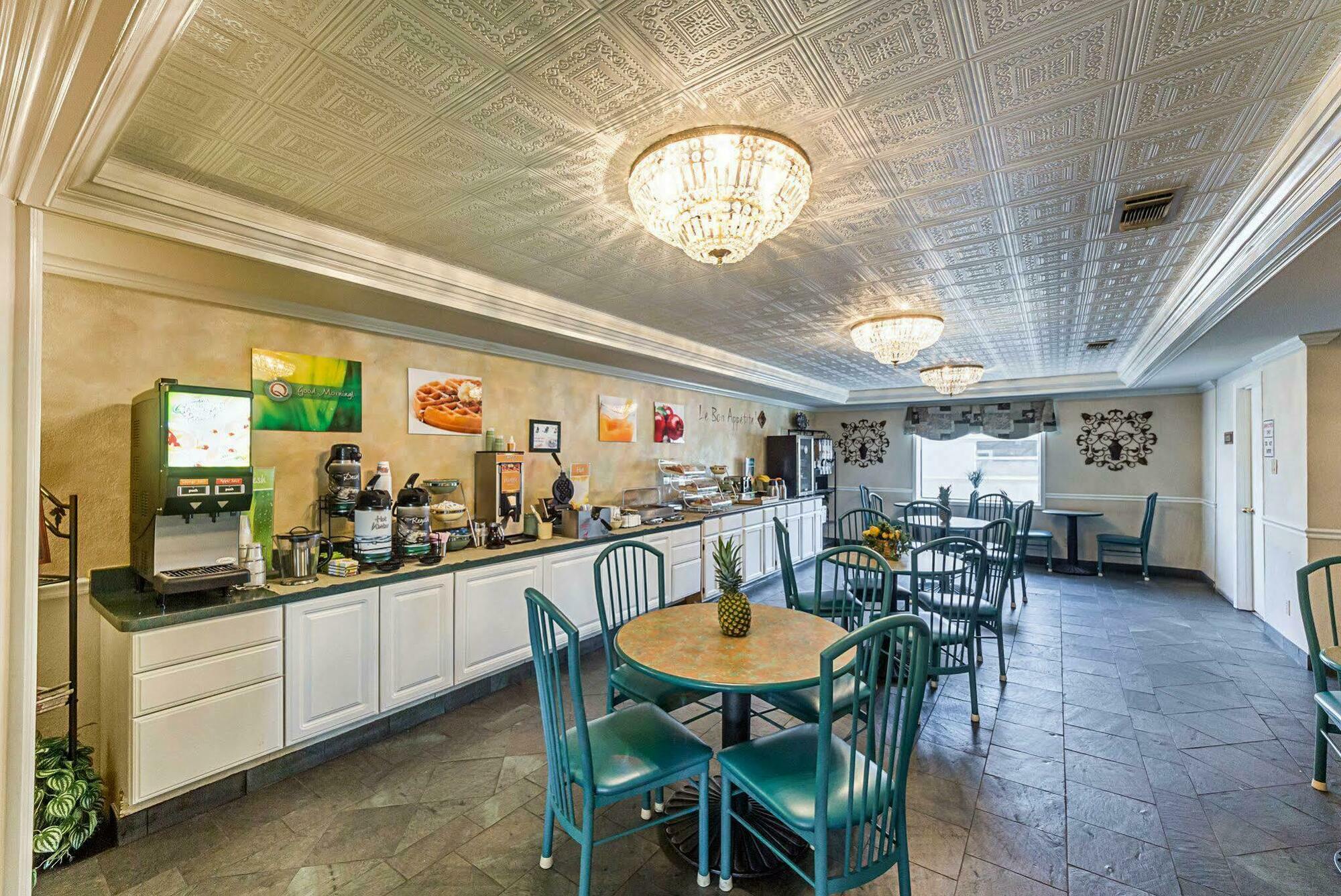 Quality Inn Near Lake Marble Falls Bagian luar foto