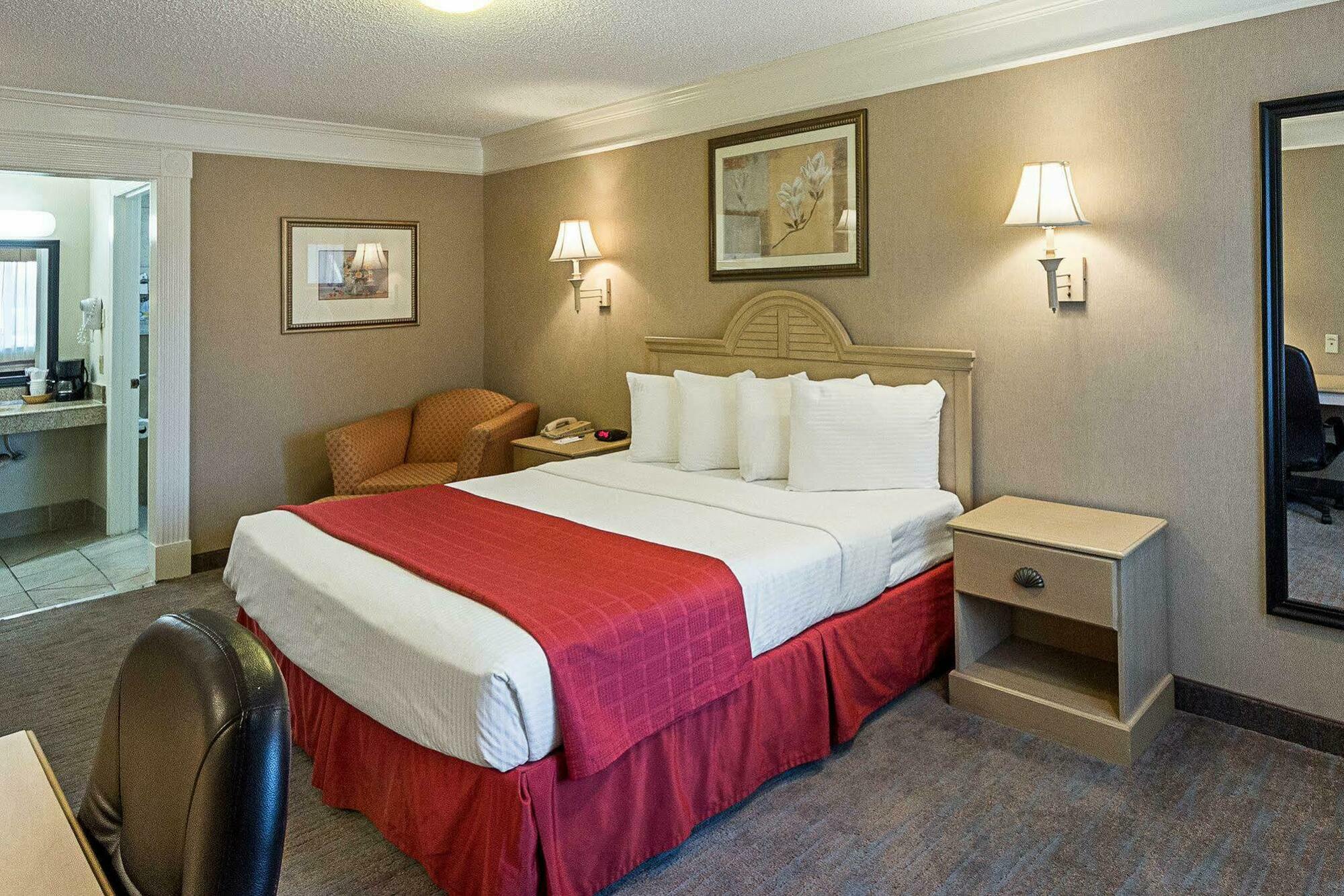 Quality Inn Near Lake Marble Falls Bagian luar foto