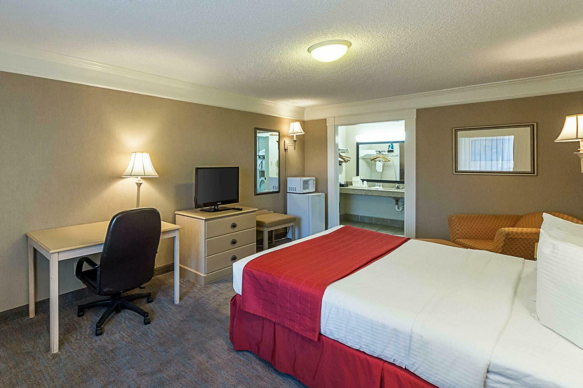 Quality Inn Near Lake Marble Falls Bagian luar foto